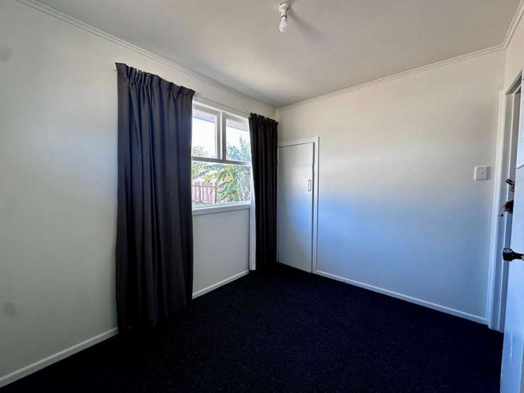 55 Cobham Crescent Otara_8