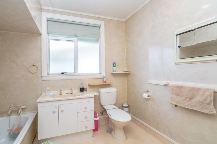 5 Mckenzie Terrace Carterton_13