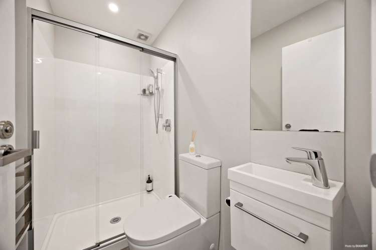 61 Weir Lane Silverdale_12