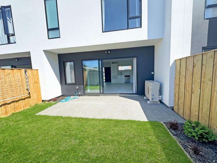 711C Worcester St Linwood_8