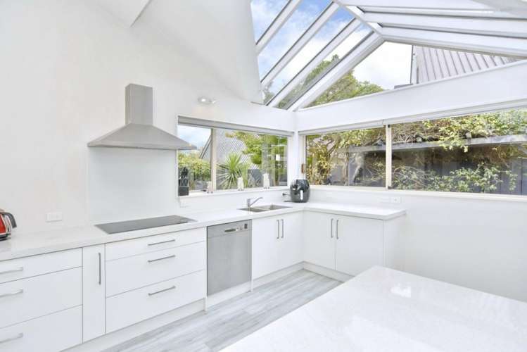 9 Tangmere Place Burwood_15