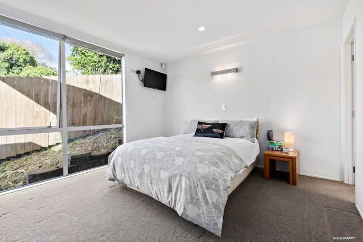 18a Savoy Road Glen Eden_12