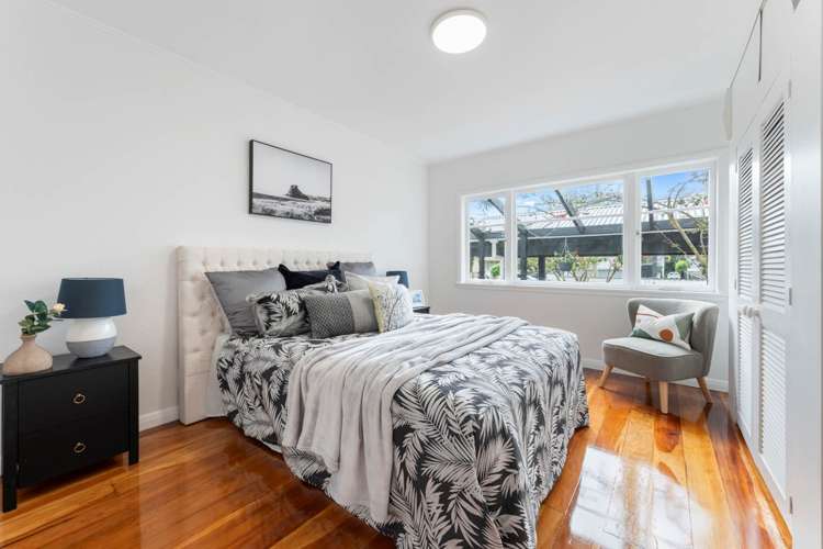 36 Tawera Road Greenlane_15