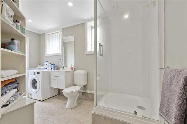 83A Advene Road 10667_3