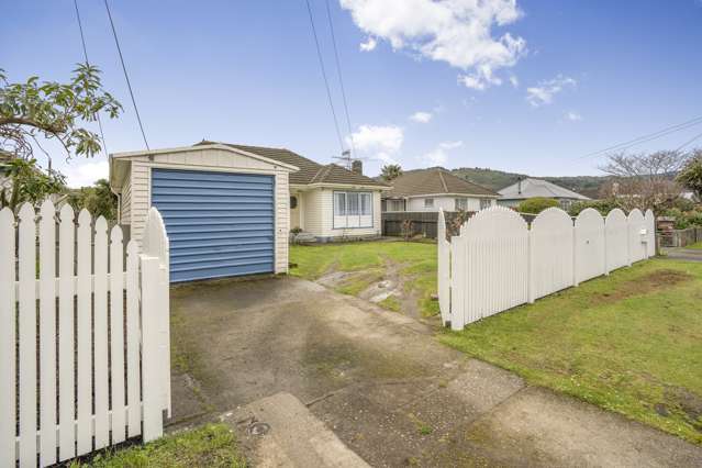 15 Hinau Grove Wainuiomata_1