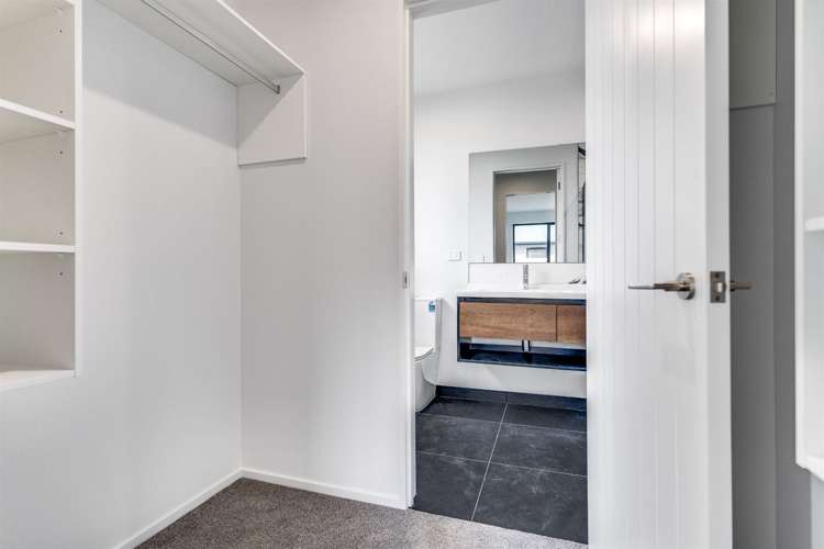 7 Olearia Lane Halswell_11