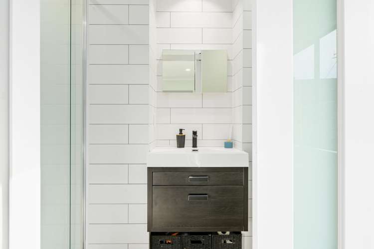 41 Diomede Glade Flagstaff_15