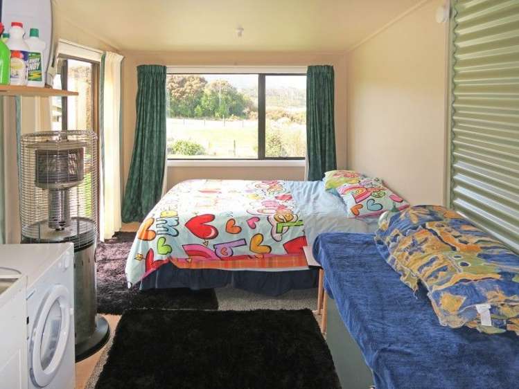 15 Cross Street Papatowai/Pounawea_9