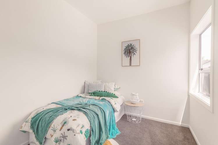 65 Randolph Steet Woolston_8