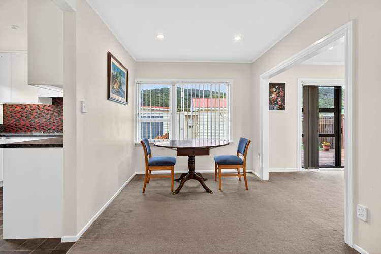 23 Karamu Crescent Wainuiomata_8