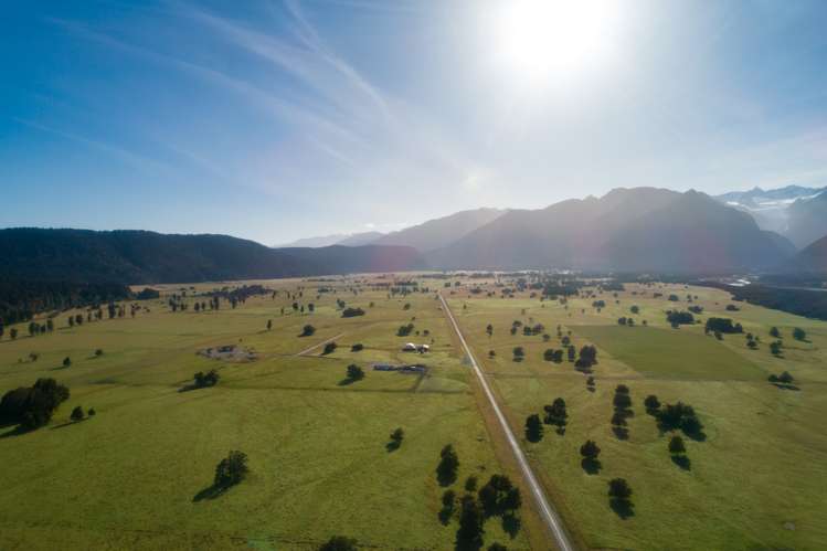 298 Cook Flat Road Fox Glacier_18