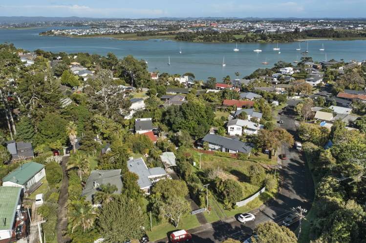 94 Aeroview Drive Beach Haven_39