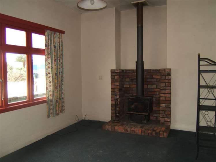 81 Shakespeare Street Greymouth_4