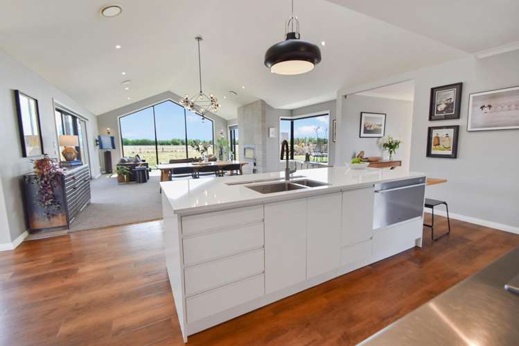 64 Boundary Terrace Twizel_11