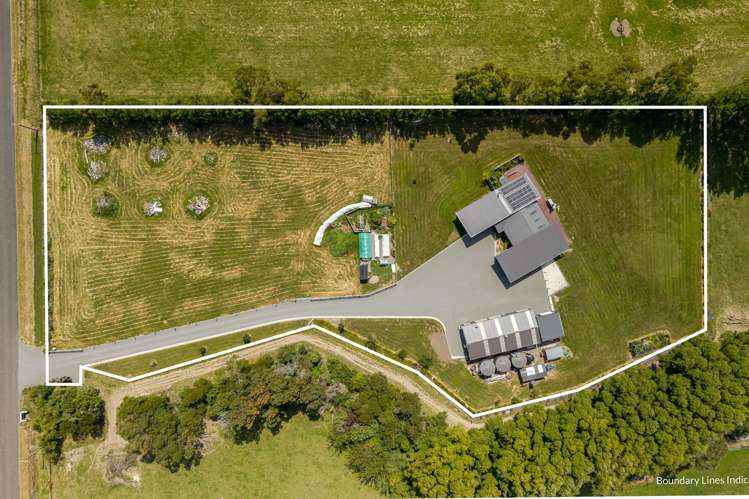 299 Reid Line East Colyton_40