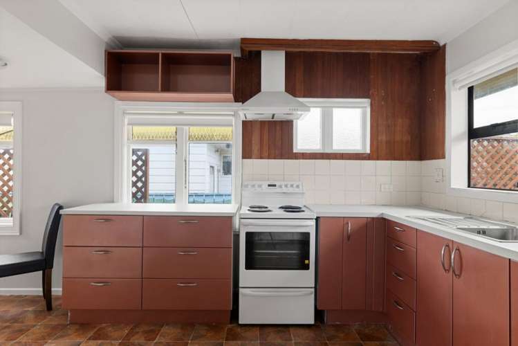 11 Polstead Road Stoke_8