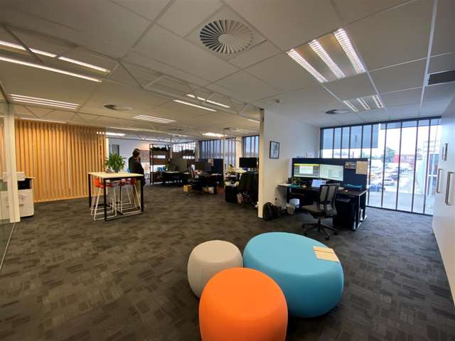 Part 1st Floor, 408 Anglesea Street Hamilton Central_1