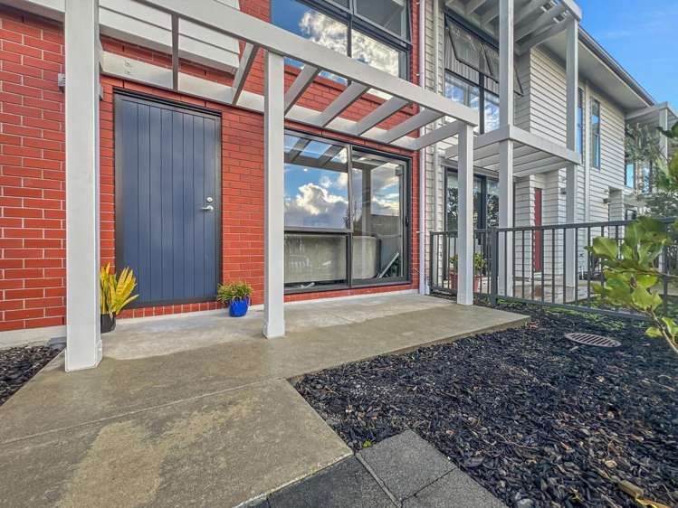 76 Whenuapai Drive_1