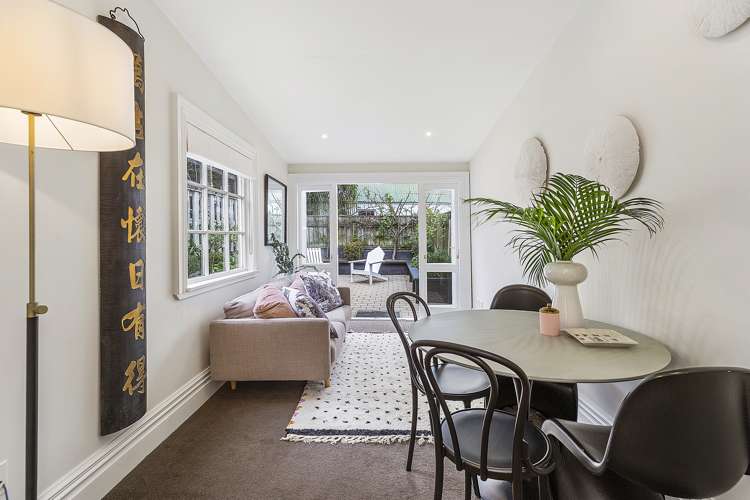 130 Elizabeth Street Mount Victoria_10