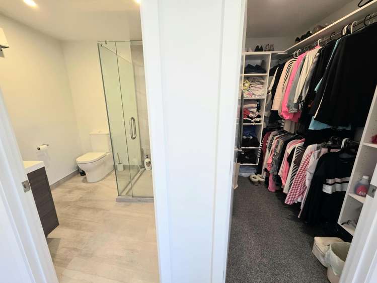 15 Royal Oak Crescent Holmes Hill_14