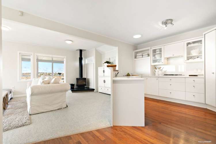 51 Parkhill Road Mellons Bay_5