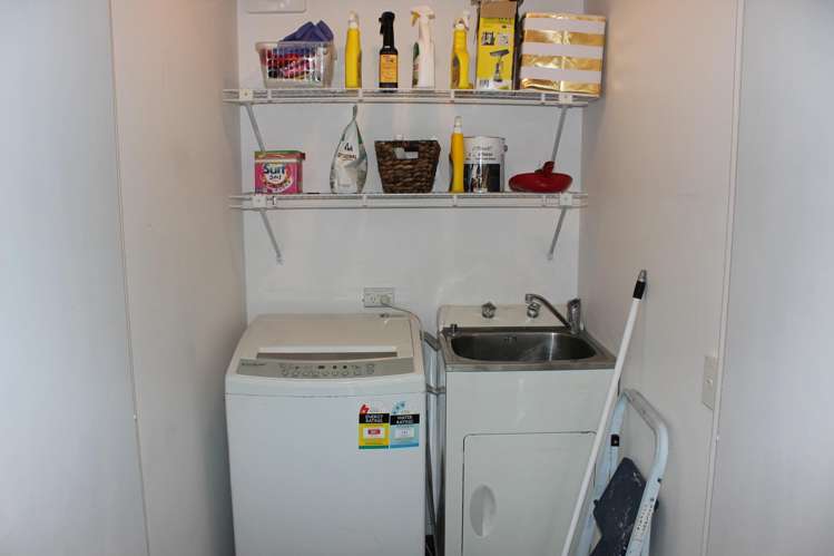 137 The Fairway Matarangi_15