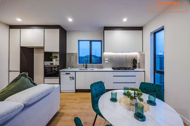 6 and 8 Ihi Place Karaka_4