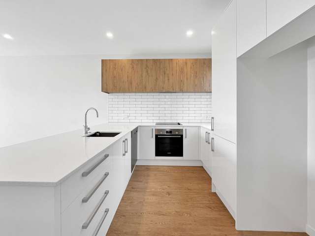 124 Warden St Shirley_2