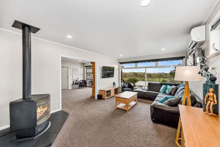 88 Houchens Road Glenview_11