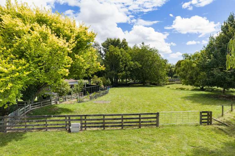 512 Milson Line Newbury_28