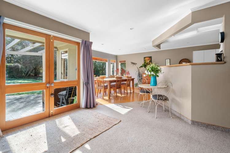 108 Willow Park Drive Opaki_6