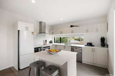 6/3 Woolfield Road_3