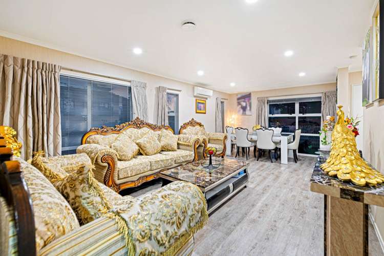 33 Sarteano Drive Manurewa_11