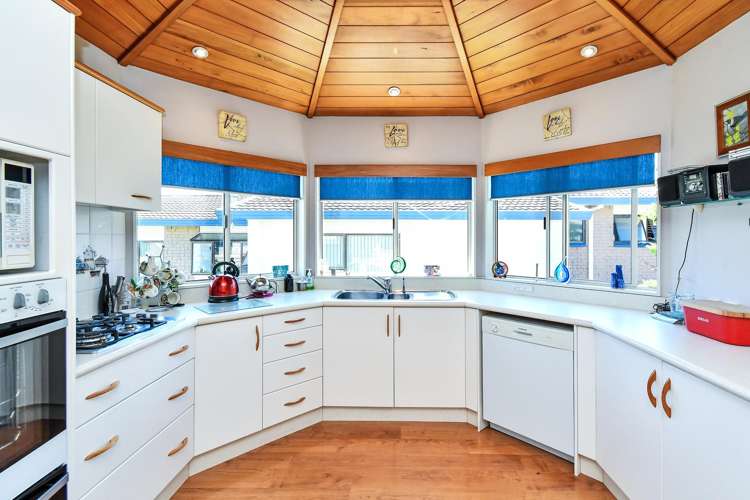 5 Paulownia Place Totara Heights_11