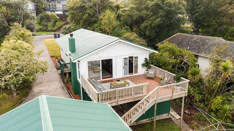 13 Autumn Avenue Glen Eden_16