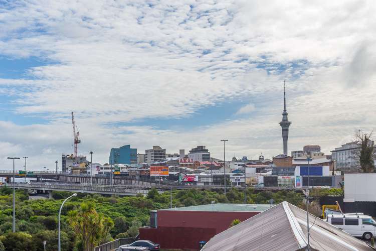 2h/30 Randolph Street Eden Terrace_11