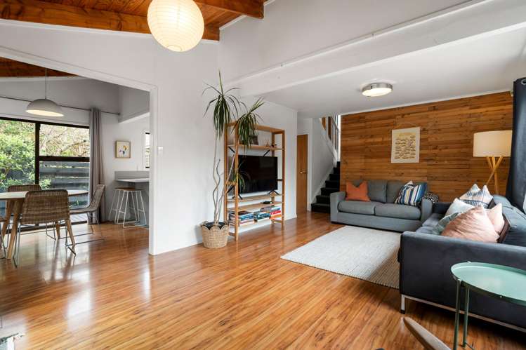 2/73 Beach Haven Road Beach Haven_1