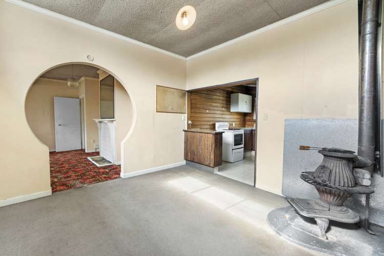 276 Fox Street Hamilton East_3