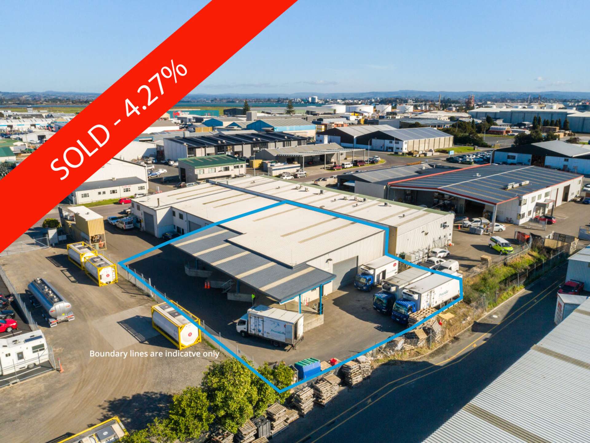 Units C & D, 5 Macrae Avenue Mount Maunganui_0