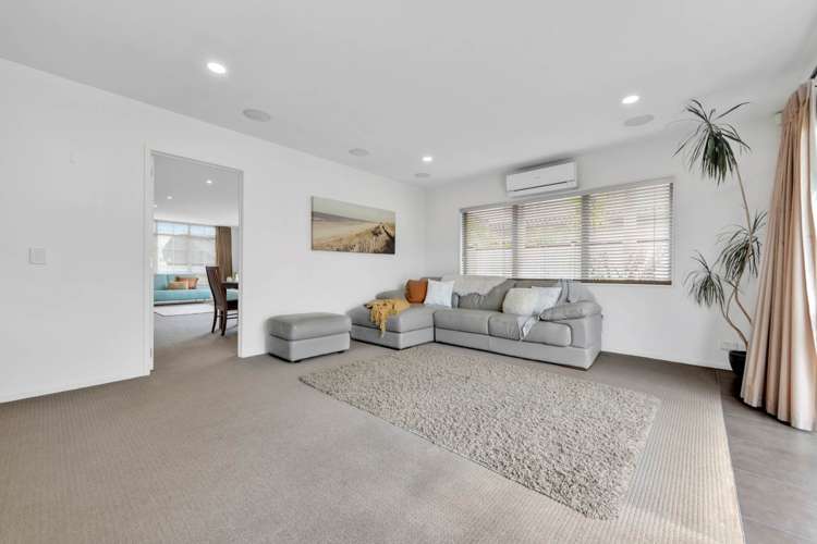 17 Pine Harbour Parade Beachlands_12