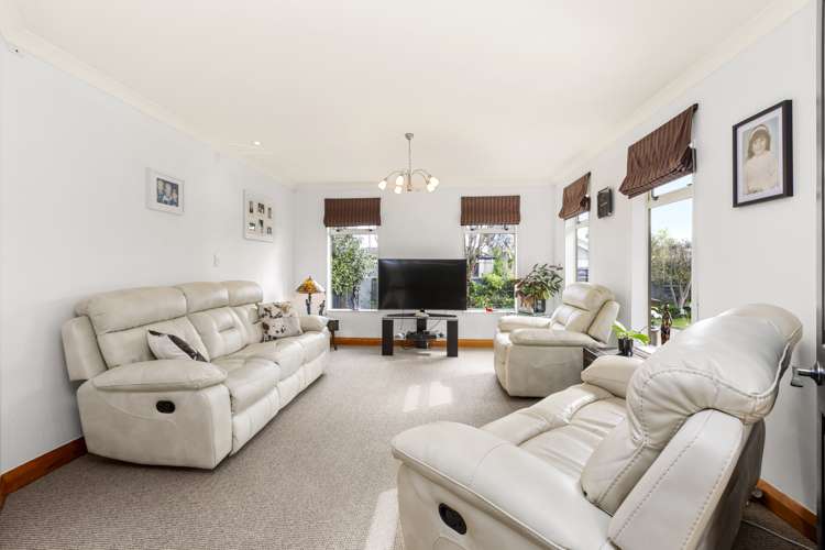 2 Merlot Place Rototuna_10