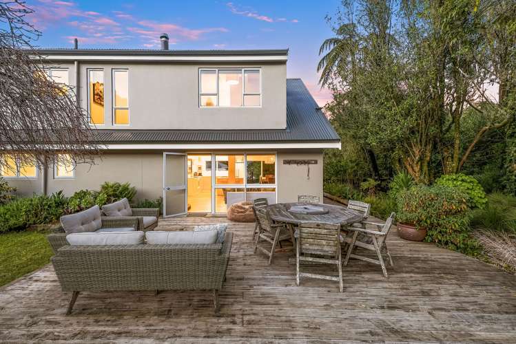 176 Spencer Road Lake Tarawera_25