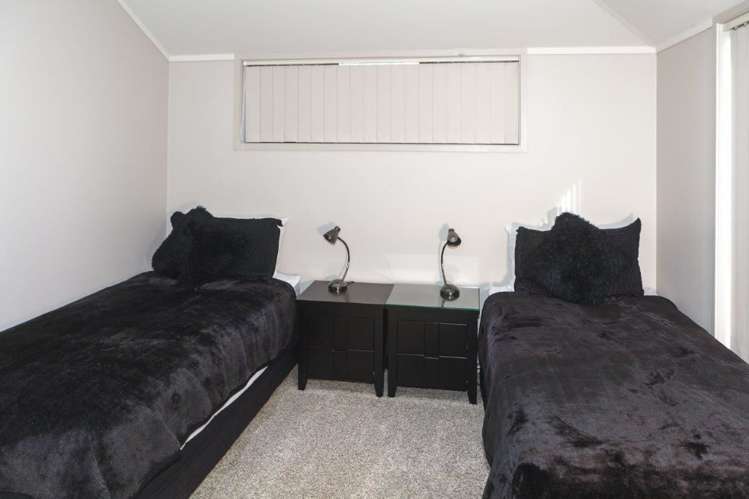 24 Bway Road Waihi Beach_11