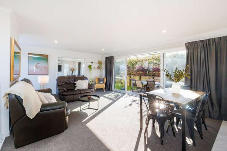 18b Galea Grove Kelvin Grove_5