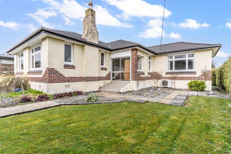 21 Home Street Winton_15