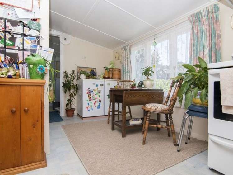 67 Broadway Picton_12