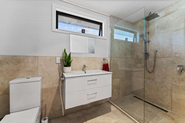 218 Te Rangitautahanga Road Turangi_5