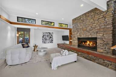 11 Waiatarua Road_2