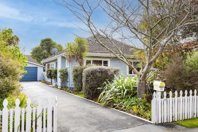 Cabbage Tree Cottage – owner has moved