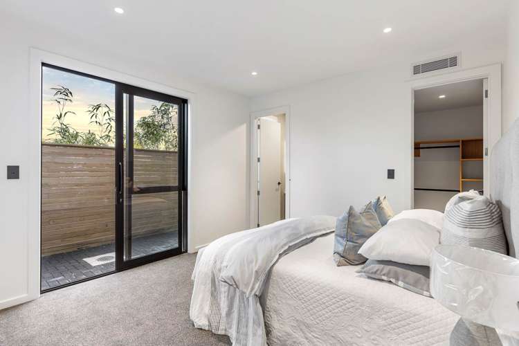 4 Taku Close Long Bay_12